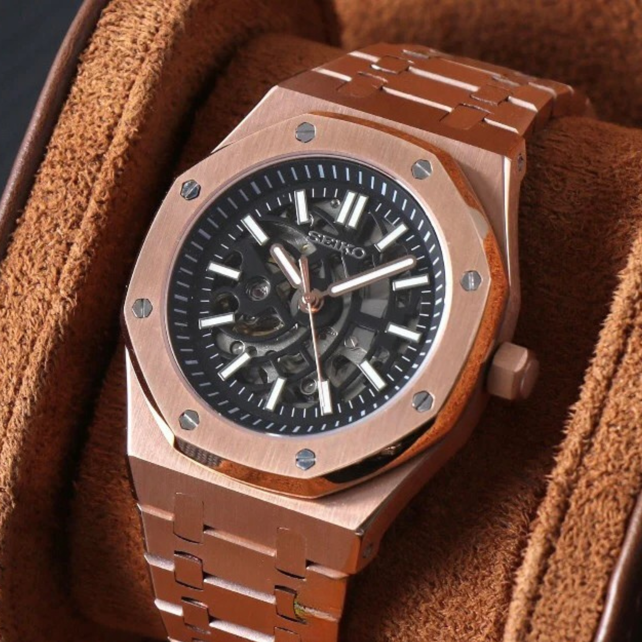 Royal Seikoak Skeleton Rosegold